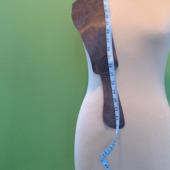 Elegant Brown Leather Belt main image 4